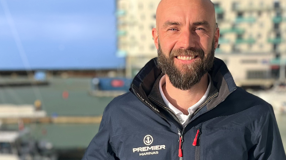 MAX=HEADSHOT NEW MIXEDCONTENT2