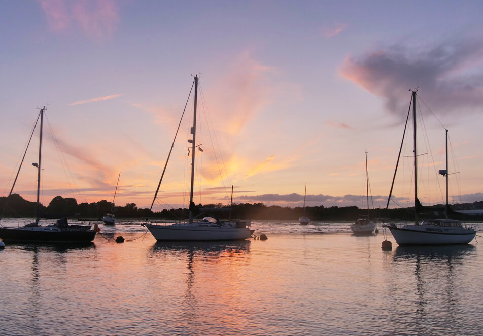 Sailing Sunset Shots On The Solent NW Mixed Content Block 952X664