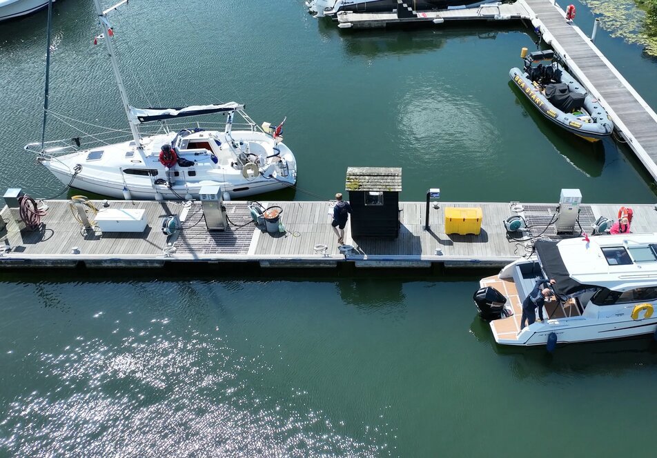 Chichester Marina Fuel Pontoon NW Mixed Content Block 952X664